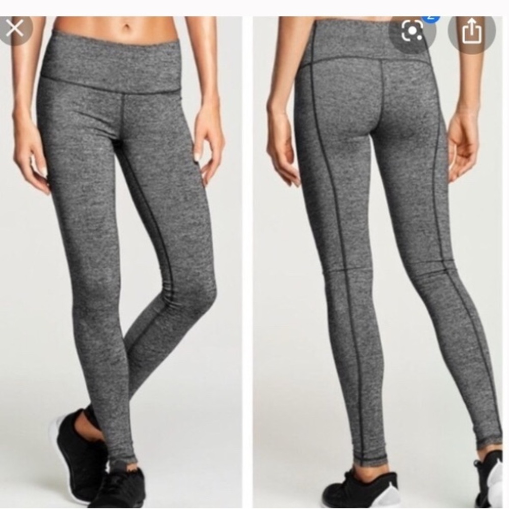 VICTORIAS SECRET VSX SPORT KNOCKOUT LEGGINGS